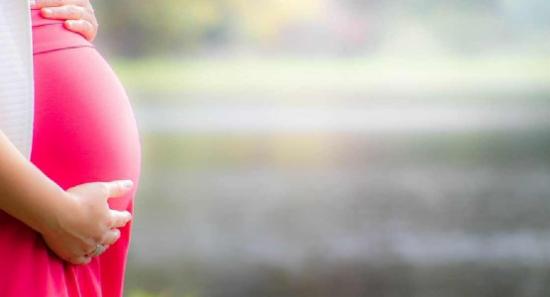 ගර්භණී මව්වරුන්ට රුපියල් 5000ක් වටිනා පෝෂණ මල්ලක්